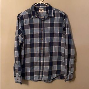 Old navy slim fit button down shirt